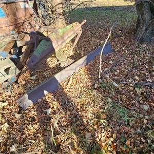 lot 51 image: John Deere 5ft, three Point Rear Blade