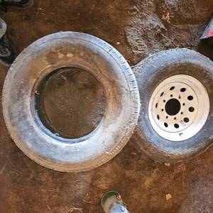 lot 66 image: 16 Spare Tires and 1 Rim