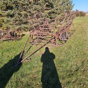 lot 33 image: 8-12 ft Spring Tooth Drag-Melroe Manufacturing