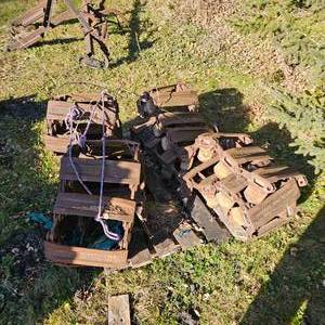 lot 36 image: Skid Loader Steel Tracks-Lefendary TrailBlazer