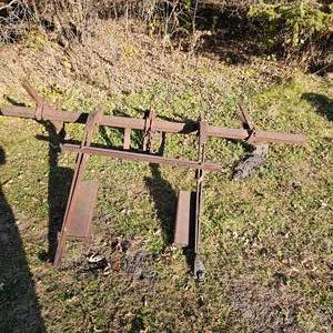 lot 38 image: 6 Foot DiggerImplement