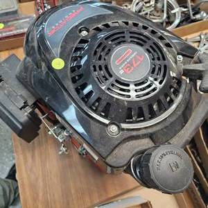 lot 7 image: Like New Predator Engine-173CC