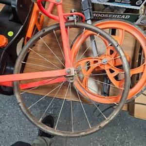 lot 9 image: Lot of two Measuring Wheels