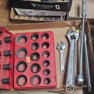 lot 27 image: 12 Drive William USA Ratchet and Ext and Craftsman Crescent Adj Jaw Wrenches and O Ring Kit