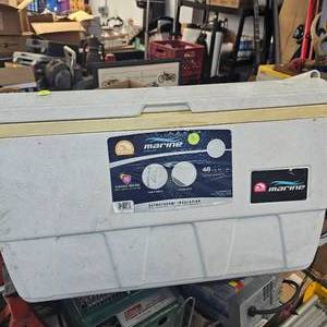 lot 94 image: Igloo 48 Qt-12 Gallon Cooler