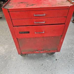 lot 101 image: Rolling Tool Cart, 3 Drawers and Bottom