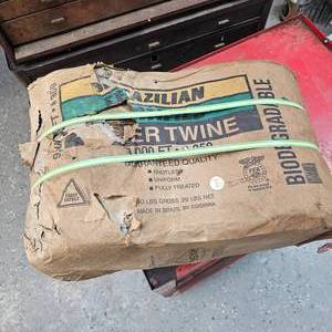 lot 104 image: 2 Like New Rolls of Baling Twin, 9,000 feet #350, Still in Wrapper