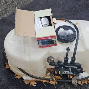 lot 108 image: Like New Shurflo Pump, in box and 20 Gallon Spray Tank