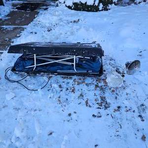 lot 145 image: Portable Fish House(5x6) and Heater