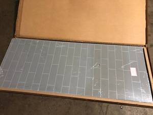 lot 5 image: MAAX Utile Metro 1 in. x 32 in. x 80 in. 1-Piece Direct-to-Stud Side Shower Wall in Ash Grey customer return see pictures