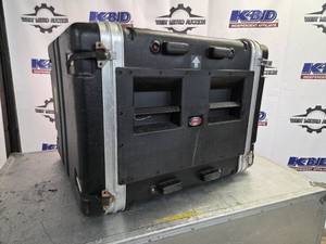 lot 12 image: Heavy-Duty ATA Flight Case Rack Mount Road Case