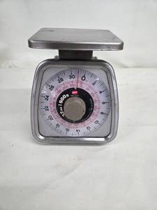 lot 19 image: Don 32oz 900g Mechanical Kitchen Scale