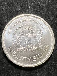 lot 69 image: 1 TROY OZ .999 FINE SILVER LIBERTY ROUND