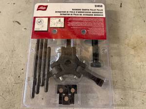 lot 52 image: Lisle Harmonic Damper Pulley Puller