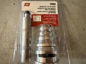lot 55 image: Lisle Bearing Race And Seal Driver