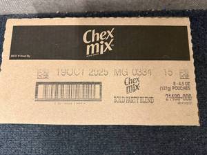 lot 158 image: 8 Pouches Of Chex Mix Bold Party