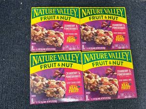 lot 203 image: 4 Boxes Of Nature Valley Fruit And Nut Bars