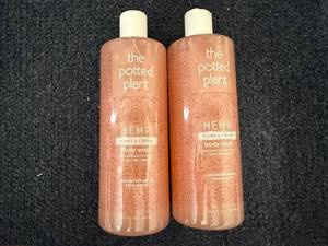 lot 100 image: 2 Bottles Of The Potted Plant Body Wash