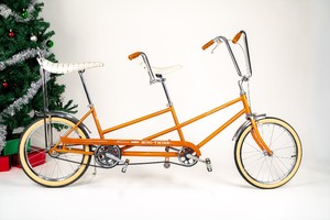 lot 6 image: 1968 Schwinn Mini Twinn Tandem