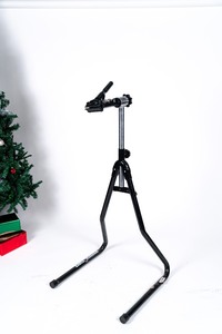 lot 26 image: Wrenchforce Portable Bicycle Repair Stand