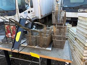 lot 28 image: FRYING BASKETS AND MORE