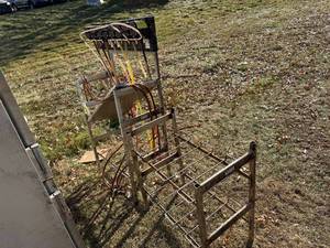 lot 47 image: POP SYRUP HOLDER