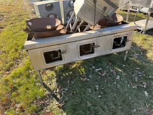 lot 77 image: ASAIN FOOD STOVE