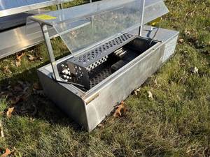 lot 78 image: BUFFET TABLE