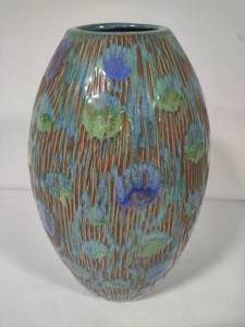 lot 8 image: Peacock Art Pottery Vase