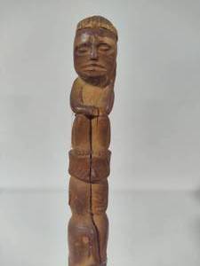 lot 21 image: Wood Carved Walking Stick