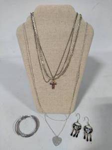 lot 80 image: Asst Silver Tone Necklaces, Alpaca Earrings & Pendant