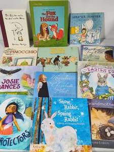 lot 92 image: Lot of Childrens Themed Books