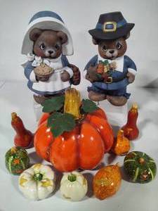 lot 102 image: ThanksgivingFall Ceramics