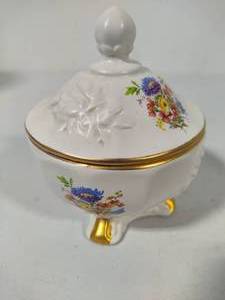 lot 143 image: House of Fuller Covered Candy Dish