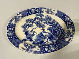 lot 13 image: Vintage Japanese Blue and White Porcelain Platter