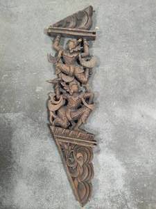lot 62 image: Hand Carved Asian Inspired Corbel