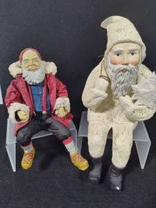 lot 104 image: Sitting on a Shelf Santas