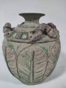 lot 84 image: Chinoiserie Pottery Vase