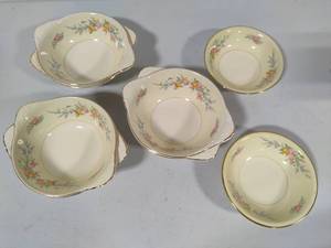 lot 86 image: Homer Laughlin Monticello Pattern China