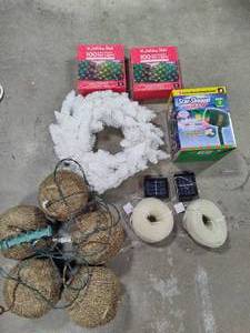 lot 120 image: Outdoor Lighting & Decor