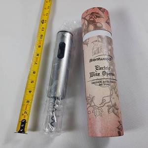 lot 17 image: Brentwood Electric Wine Opener