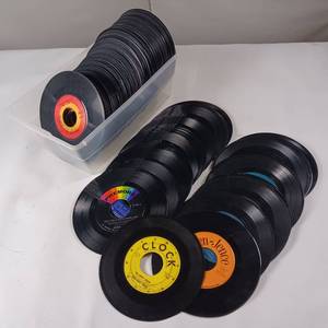 lot 51 image: 45 RPMS  Huge collection of vintage records