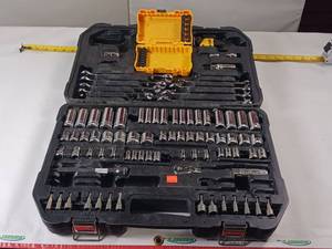 lot 112 image: Dewalt Tool Set with Case