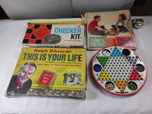 lot 141 image: 3 Vintage Games in Original Boxes  Checkers (US and Chinese, Ralph Edwards This is your Life