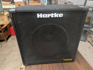 lot 155 image: Hartke Amp 150 Watt Model 115TP