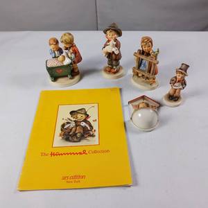 lot 182 image: The Himmel Collection Figurines