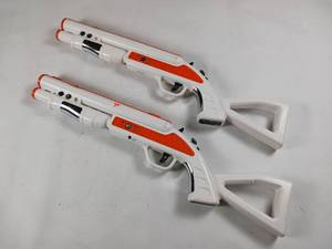 lot 194 image: 1588 Xbox 360 Controller Toy Guns
