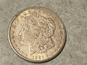 lot 2 image: 1921 S Morgan Dollar
