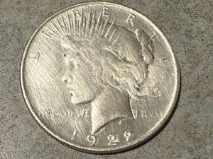 lot 9 image: 1922 Peace Dollar
