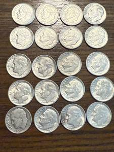 lot 37 image: 20 1946 Roosevelt Dimes